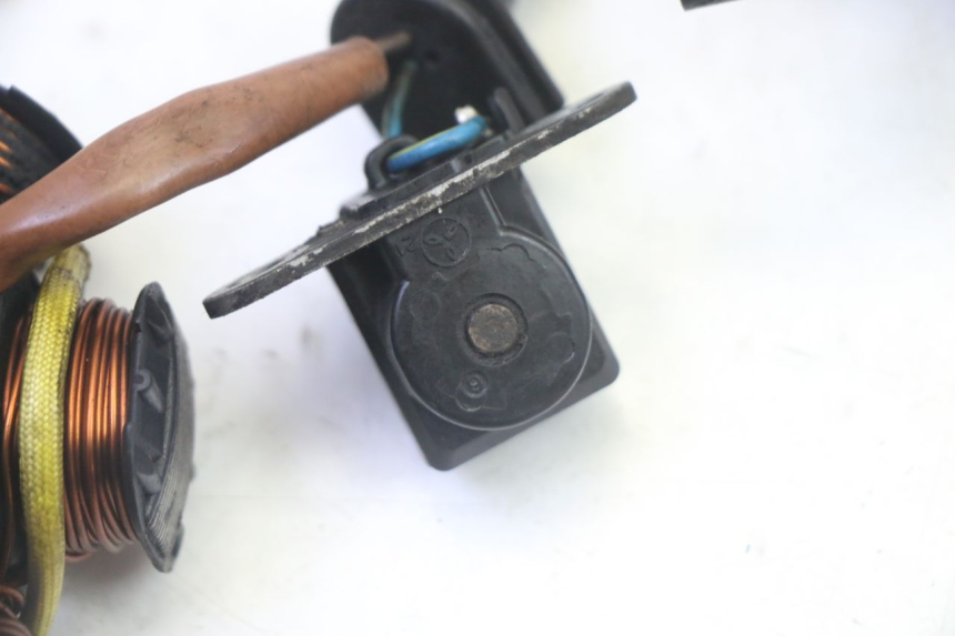 photo de ESTATOR PEUGEOT ELYSTAR 50 (2002 - 2014)