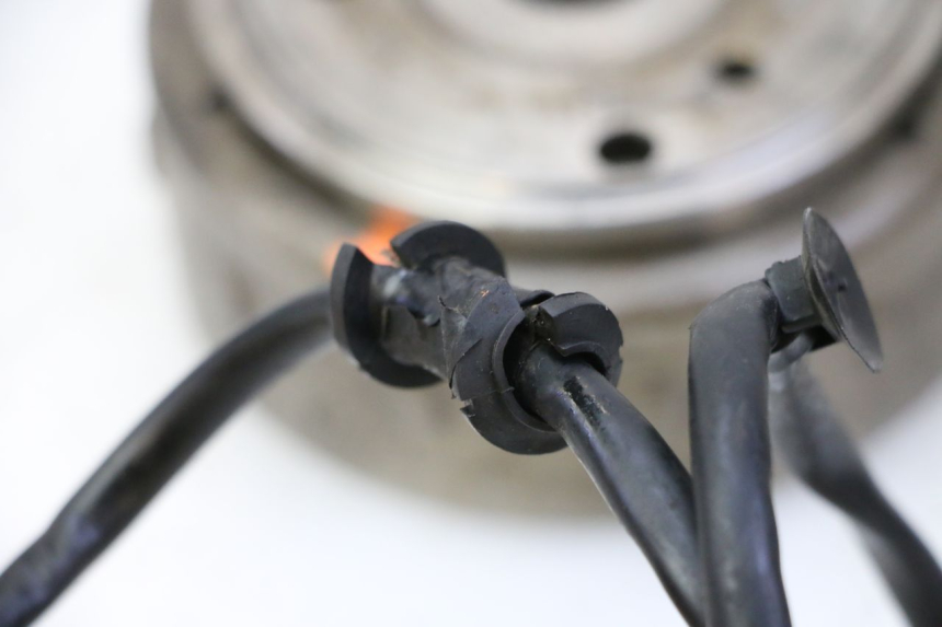 photo de ROTOR ESTATOR HONDA FES S-WING SWING ABS 125 (2007 - 2015)