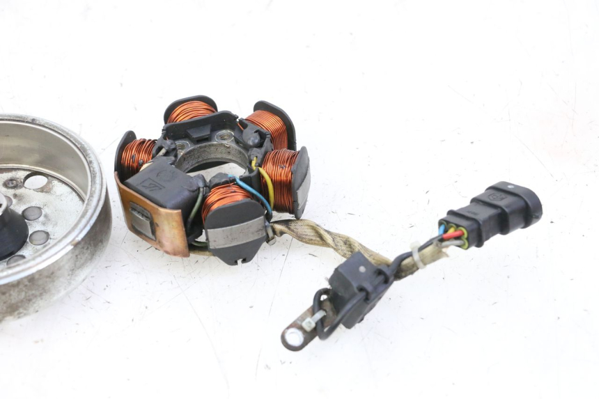 photo de ROTOR ESTATOR PIAGGIO FLY 2T 50 (2004 - 2017)
