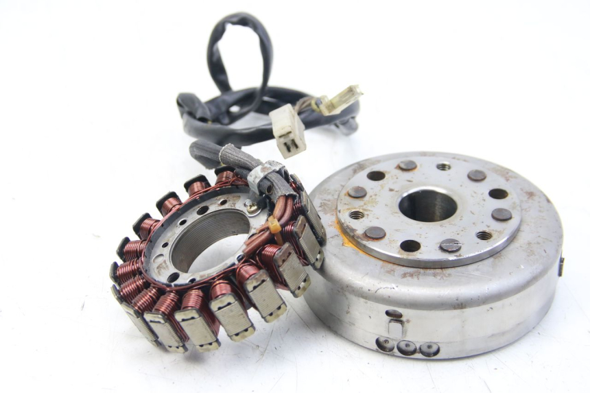 photo de ROTOR ESTATOR YAMAHA FZS FAZER 600 (1998 - 2001)