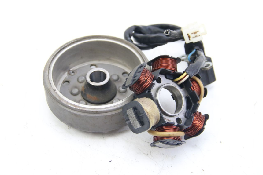 photo de ROTOR ESTATOR PEUGEOT KISBEE 2T 50 (2010 - 2017)