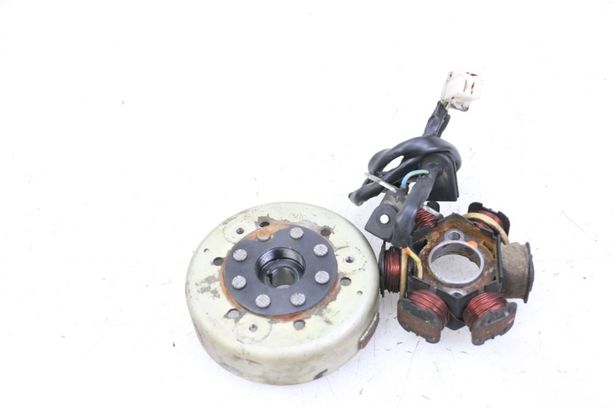 photo de ROTOR ESTATOR PEUGEOT KISBEE 2T 50 (2010 - 2017)