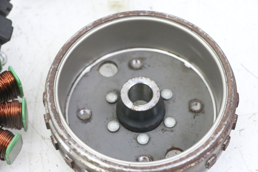 photo de ROTOR ESTATOR PEUGEOT KISBEE 4T 50 (2018 - 2022)