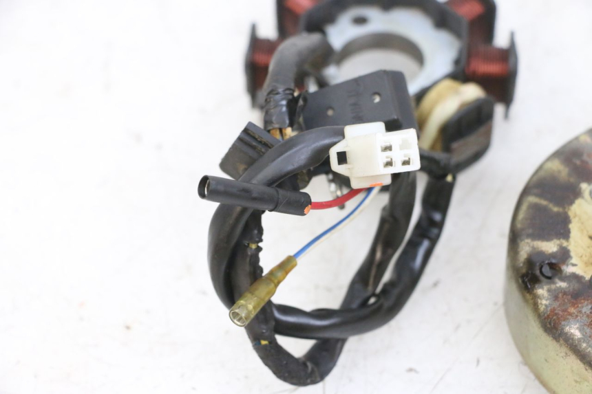 photo de ROTOR ESTATOR PEUGEOT KISBEE 4T 50 (2010 - 2017) - Recambio usado revisado