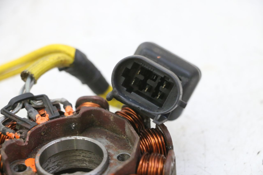 photo de ROTOR ESTATOR PIAGGIO MP3 125 (2006 - 2014)