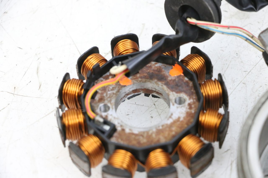 photo de ESTATOR YAMAHA NEO'S NEOS 2T 50 (1998 - 2007) - Vista general del producto