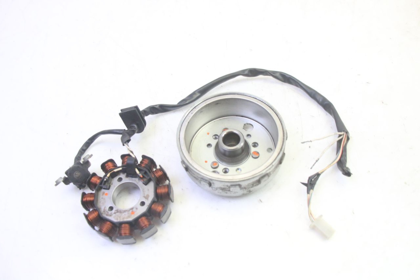 photo de ESTATOR YAMAHA NEOS NEO'S 4T 50 (2008 - 2016) - Detalle de la pieza