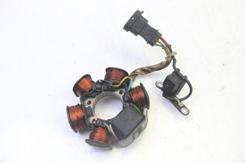 photo de ESTATOR PIAGGIO NEW TYPHOON 50 (2010 - 2017)