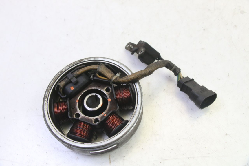 photo de ESTATOR PIAGGIO NEW TYPHOON 50 (2010 - 2017)