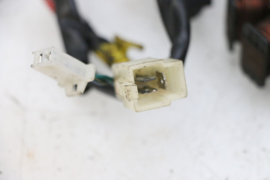 photo de ESTATOR SYM ORBIT III 3 4T 50 (2021 - 2025) - Primer plano técnico