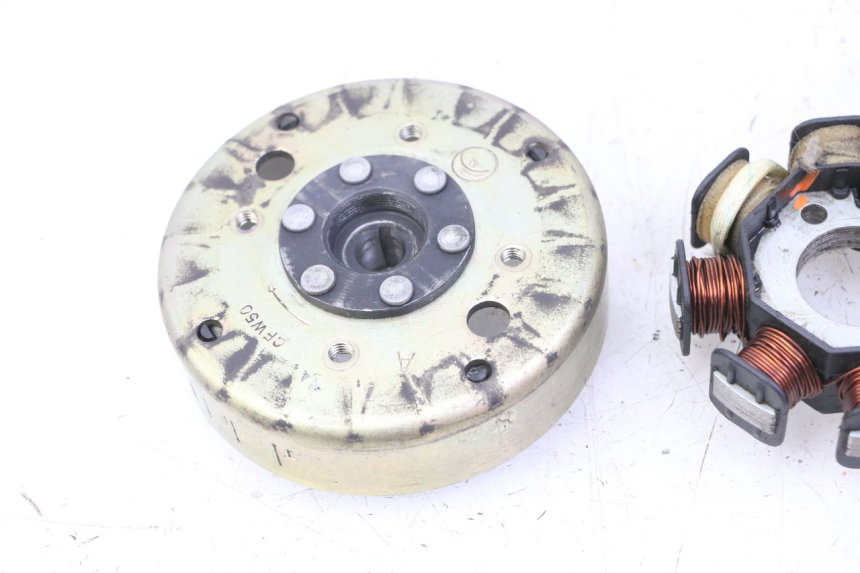 photo de ROTOR ESTATOR PEUGEOT KISBEE 4T 50 (2010 - 2017)