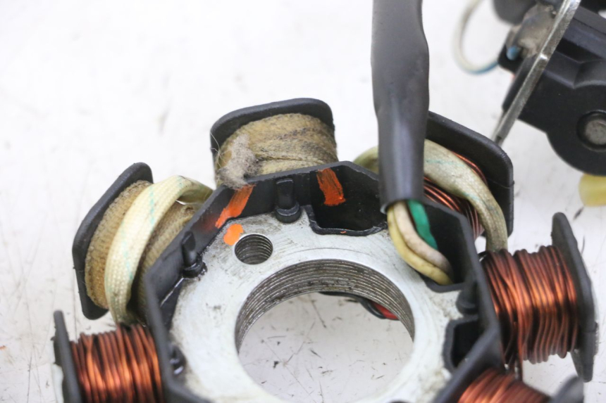 photo de ROTOR ESTATOR PEUGEOT KISBEE 4T 50 (2010 - 2017)