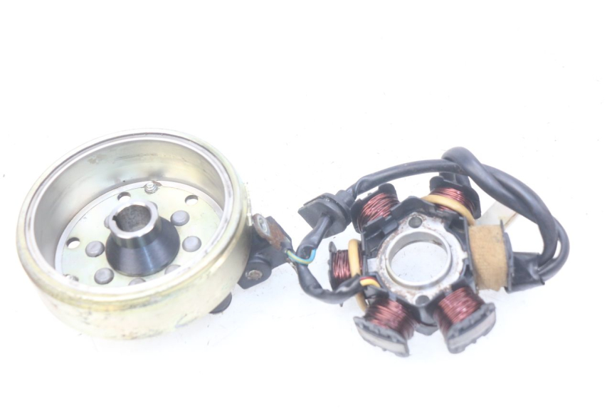 photo de ROTOR ESTATOR PEUGEOT LUDIX BLASTER 50 (2006 - 2014)