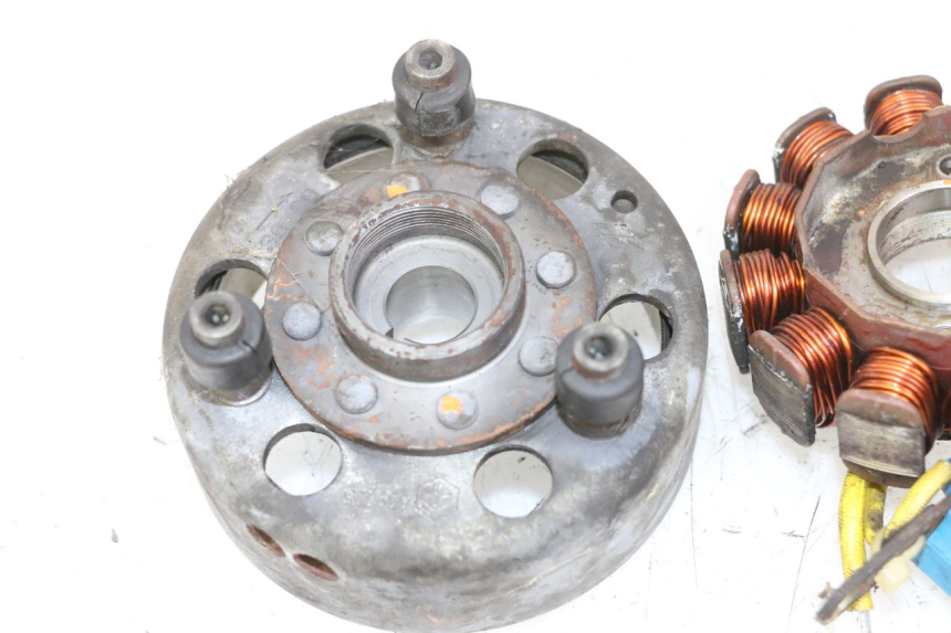 photo de ROTOR ESTATOR PIAGGIO MP3 125 (2006 - 2014)