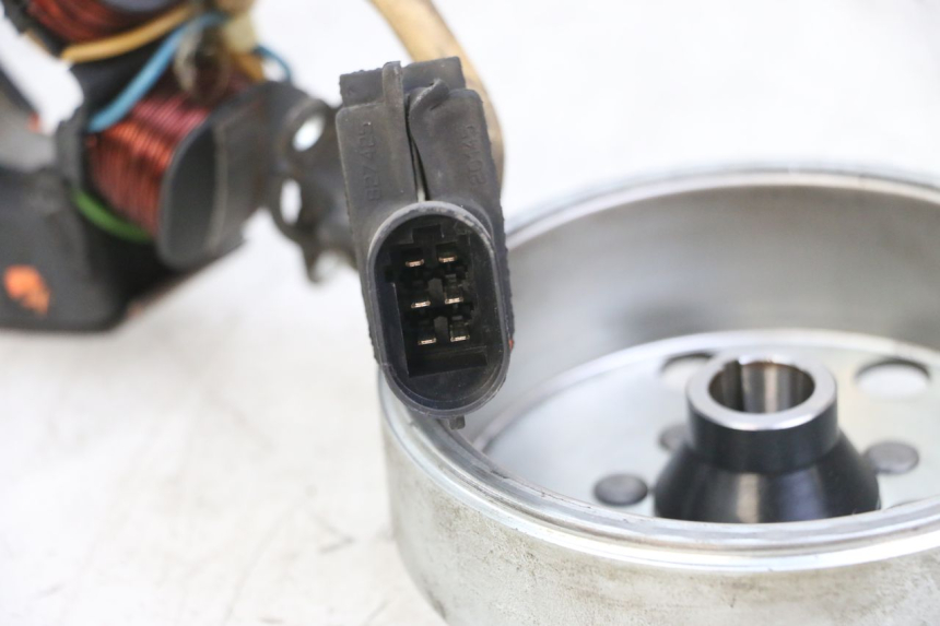 photo de ROTOR ESTATOR PIAGGIO VESPA S 2T 50 (2007 - 2014)