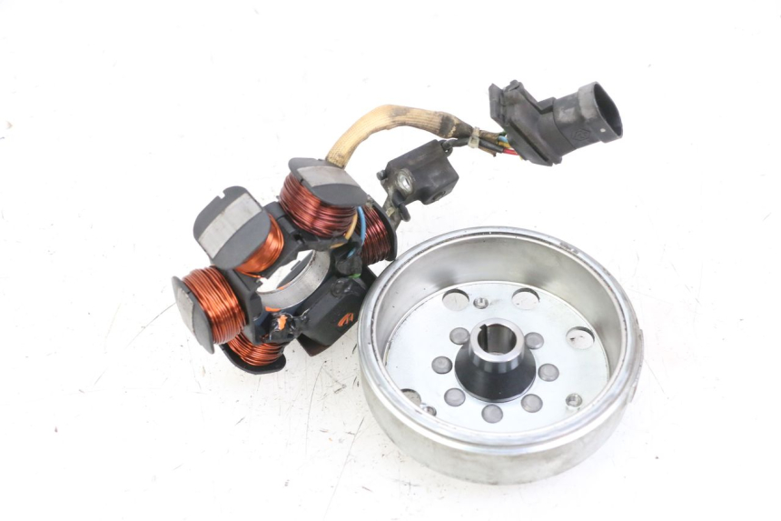 photo de ROTOR ESTATOR PIAGGIO VESPA S 2T 50 (2007 - 2014)