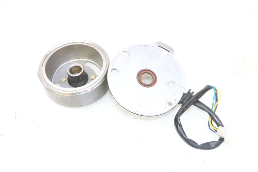 photo de ESTATOR APOLLO RFZ 125