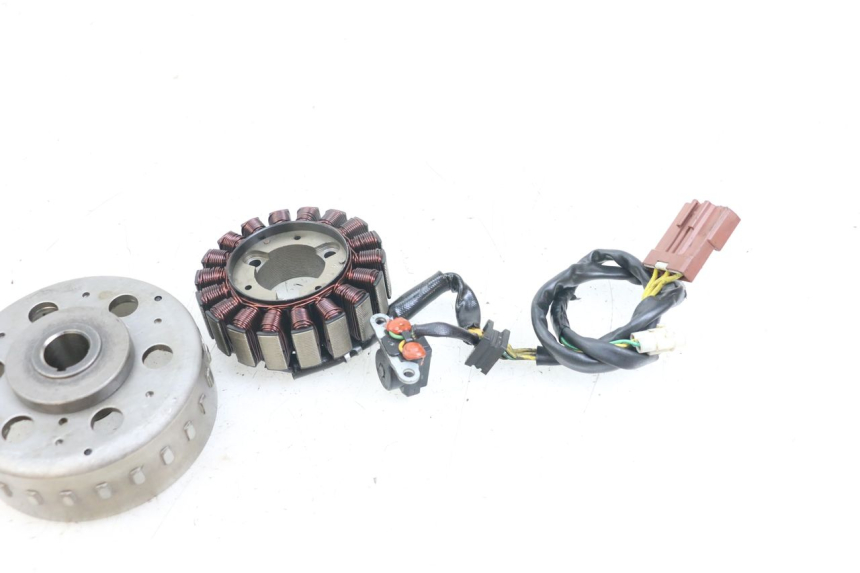 photo de ROTOR ESTATOR PEUGEOT SATELIS 125 (2006 - 2009)
