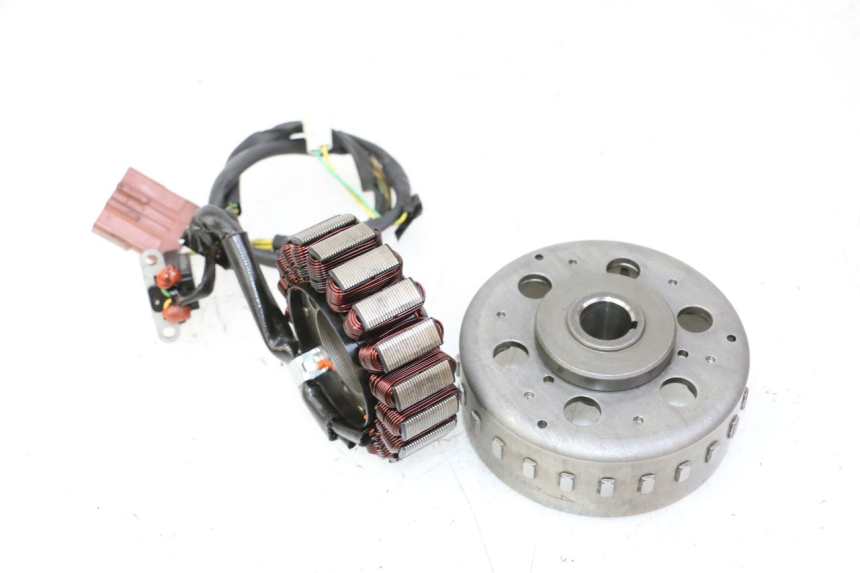 photo de ESTATOR PEUGEOT SATELIS 125 (2010 - 2012)