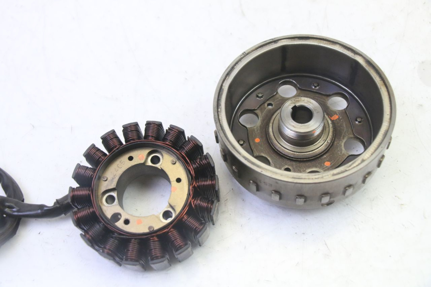 photo de ESTATOR PEUGEOT SATELIS 125 (2013 - 2018)