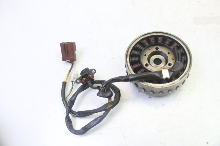 photo de ESTATOR PEUGEOT SATELIS 125 (2013 - 2018)