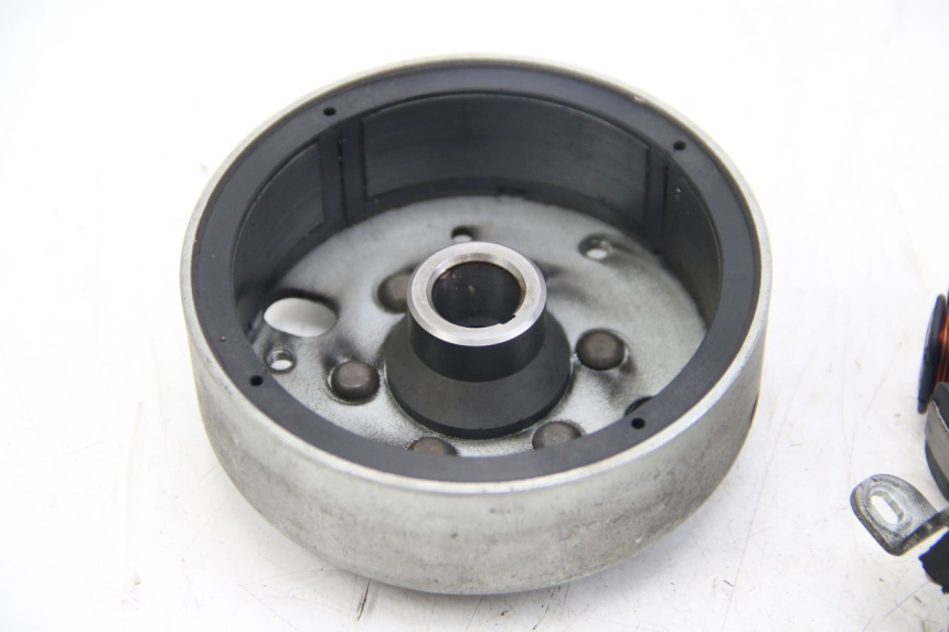 photo de ROTOR ESTATOR APRILIA SCARABEO 4T 50 (2009 - 2017)