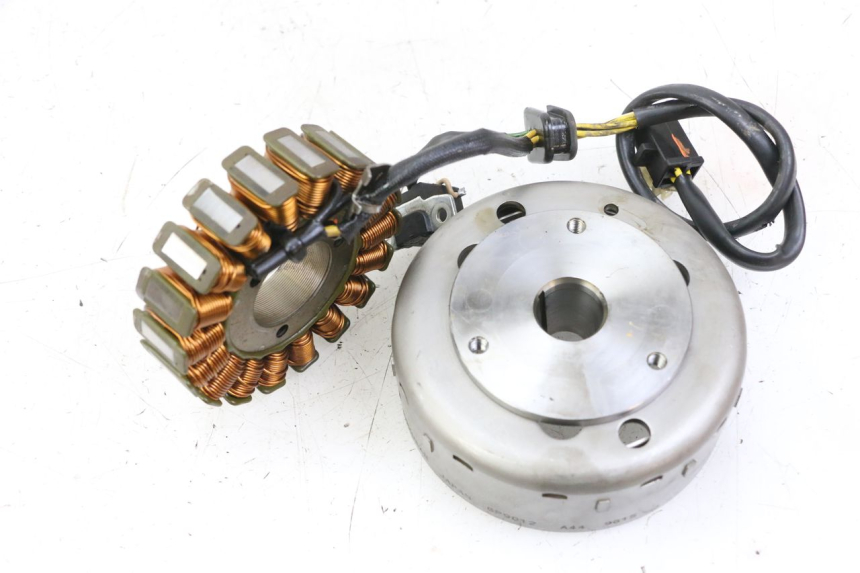 photo de ROTOR ESTATOR SUZUKI BURGMAN 125 (2007 - 2014)