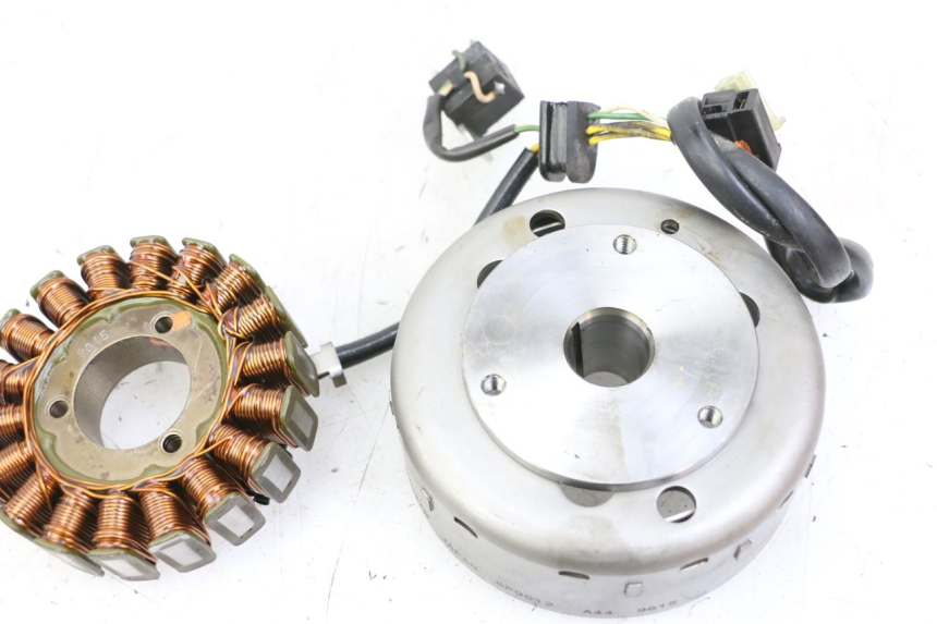 photo de ROTOR ESTATOR SUZUKI BURGMAN 125 (2007 - 2014)