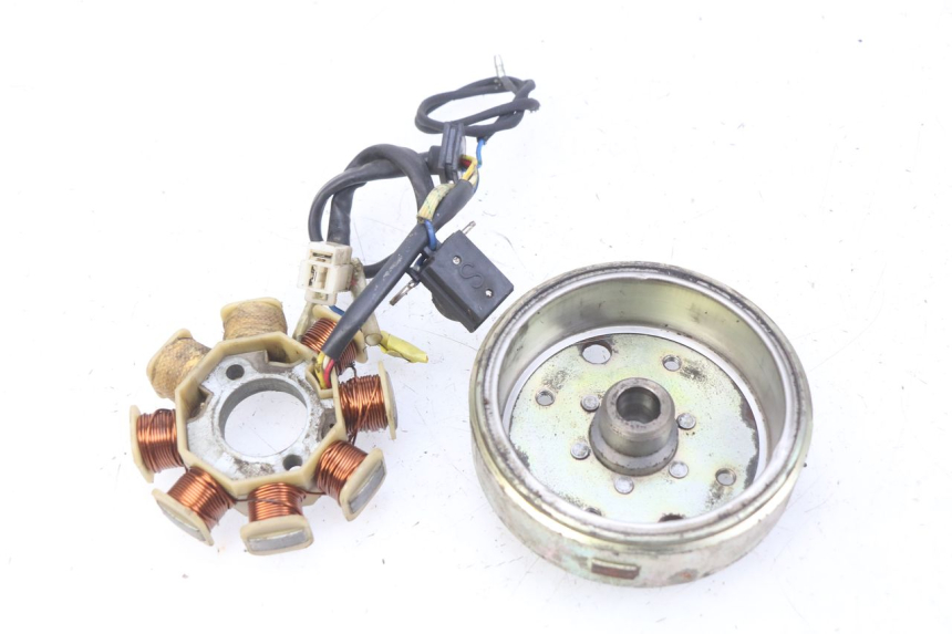 photo de ROTOR ESTATOR PEUGEOT V-CLIC VCLIC 50 (2007 - 2013)