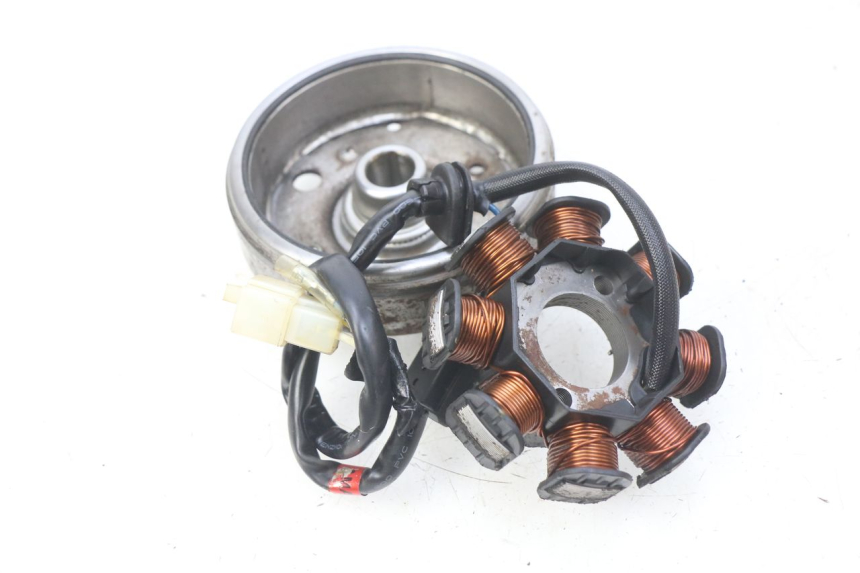 photo de ROTOR ESTATOR PEUGEOT VIVACITY NEW 4T 50 (2008 - 2017)