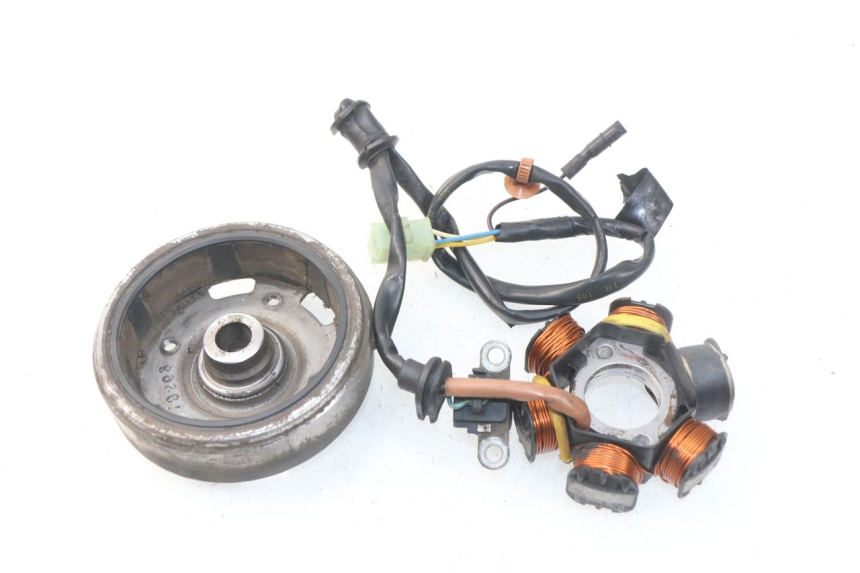 photo de ESTATOR PEUGEOT VIVACITY 50 (2004 - 2009)