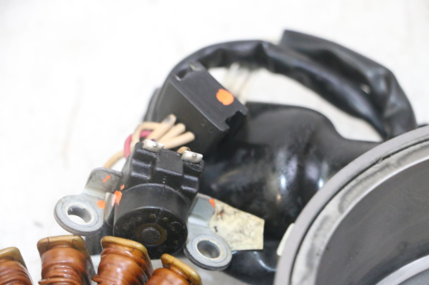 photo de ESTATOR YAMAHA XMAX X-MAX 125 (2006 - 2009)