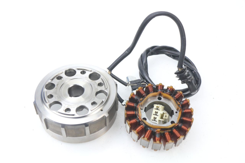 photo de ESTATOR YAMAHA XP T-MAX TMAX ABS 530 (2012 - 2015)
