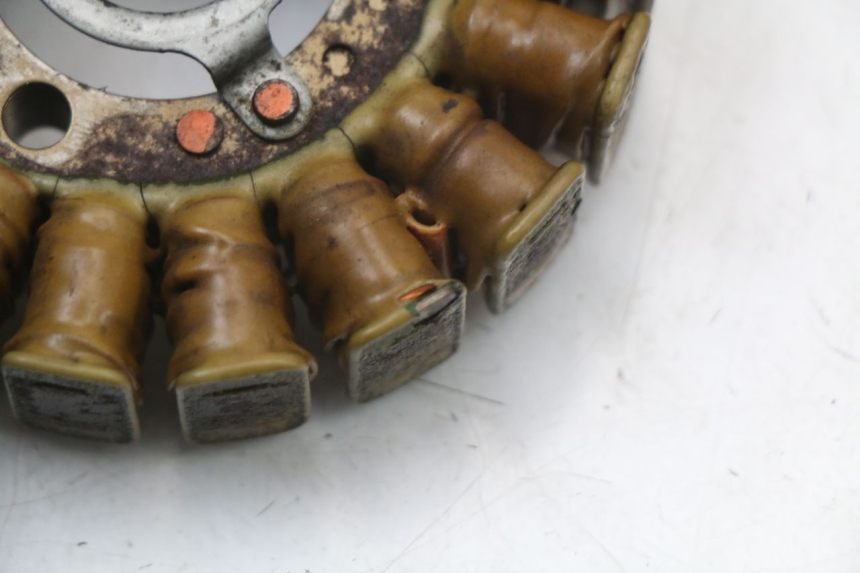 photo de ROTOR ESTATOR YAMAHA YP MAJESTY 125 (2002 - 2006) - Características distintivas