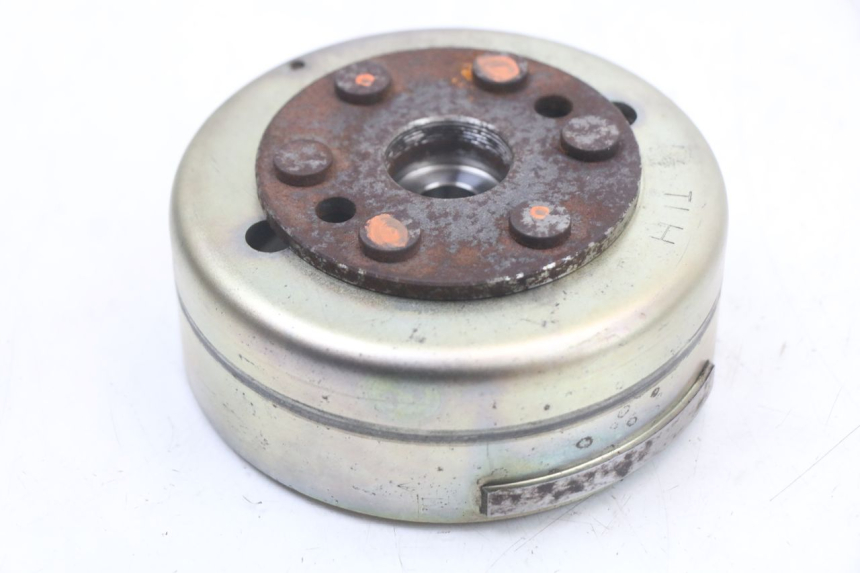 photo de ROTOR ESTATOR YAMAHA YP MAJESTY 125 (2002 - 2006) - Primer plano técnico