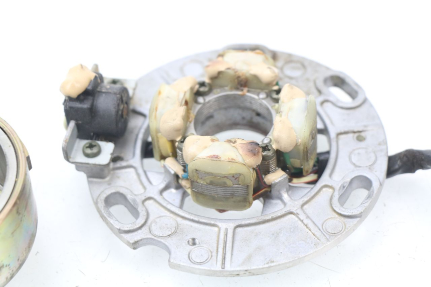 photo de ESTATOR YAMAHA YZ 125 (1998 - 2005) - Estado de la superficie y material