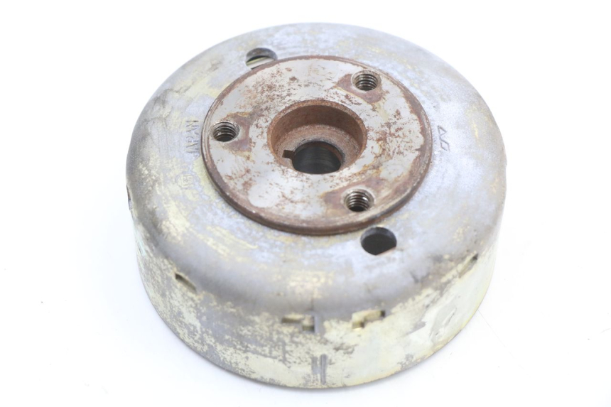 photo de VOLANTE MAGNETICO CAGIVA SUPER CITY 125 (1992 - 1997)