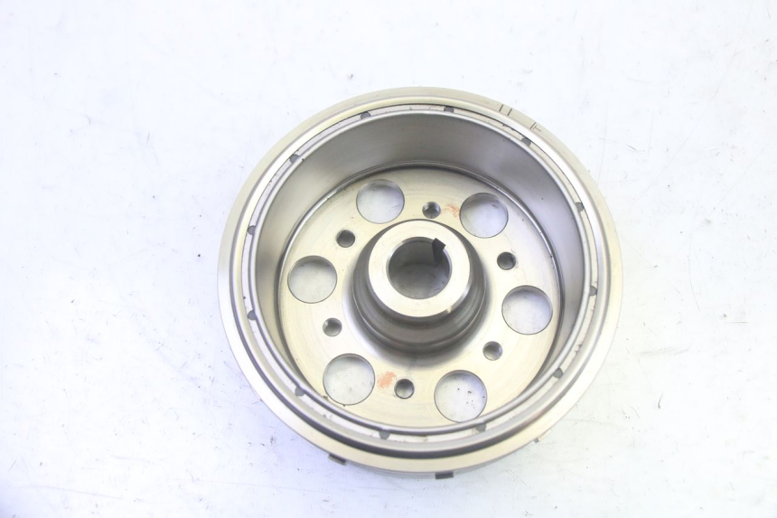 photo de VOLANTE MAGNETICO YAMAHA TDM ABS 900 (2002 - 2014) - Otra perspectiva