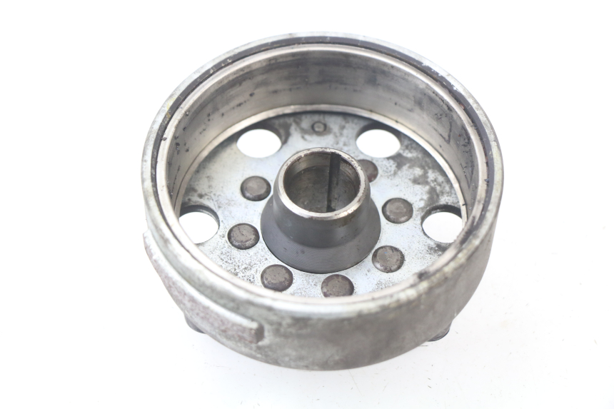 photo de VOLANTE MAGNETICO PIAGGIO XEVO - X EVO 125 (2007 - 2016)