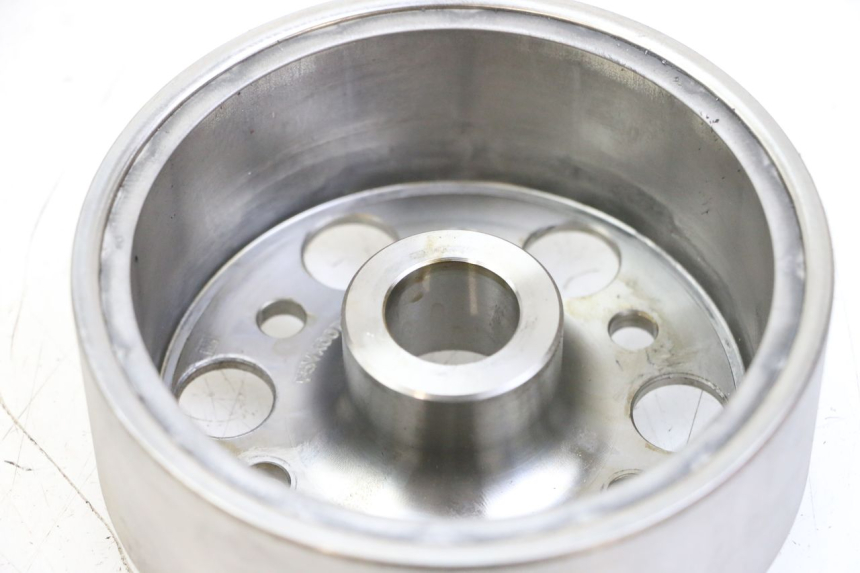 photo de VOLANTE MAGNETICO YAMAHA FZ6 FAZER S2 600 (2007 - 2011)