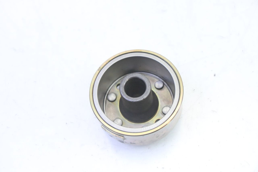 photo de VOLANTE MAGNETICO YAMAHA YZ 125 (1998 - 2005)