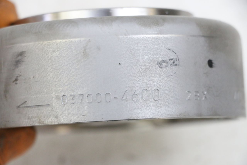 photo de VOLANTE MAGNETICO KAWASAKI ZR 7 750 (1999 - 2001) - Detalle de la pieza