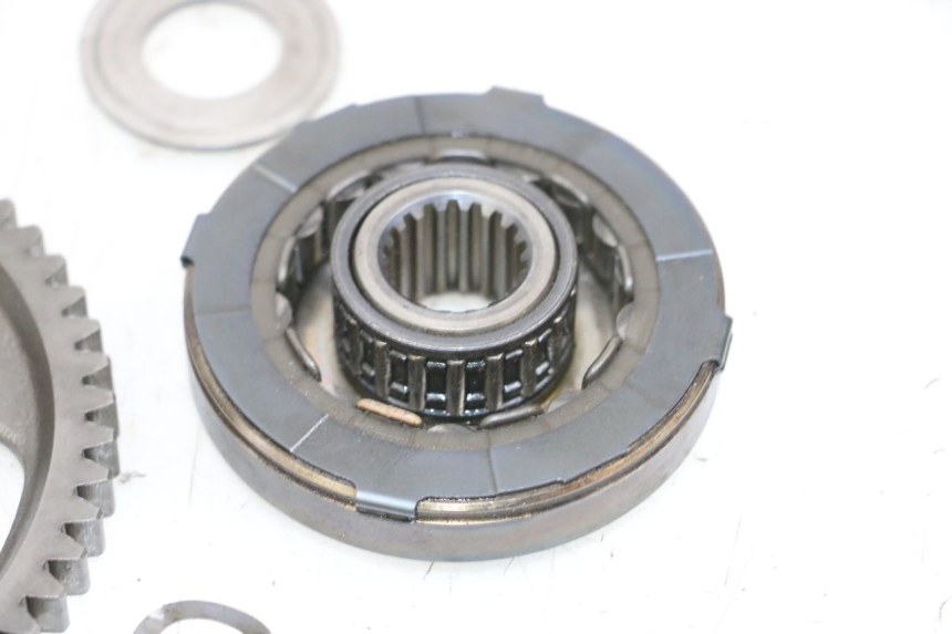 photo de RUEDA LIBRE DE ARRANQUE SUZUKI BURGMAN 650 (2013 - 2020)