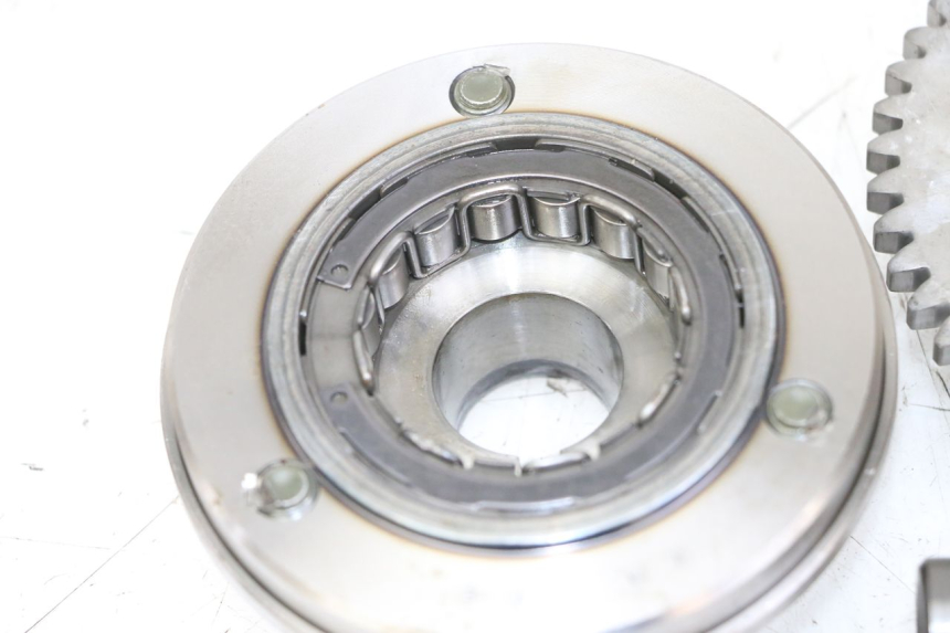 photo de RUEDA LIBRE DE ARRANQUE YAMAHA FZS FAZER 600 (2001 - 2003)