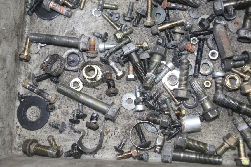 photo de TORNILLOS ADIVA AD3 300 (2014 - 2020) - Otra perspectiva