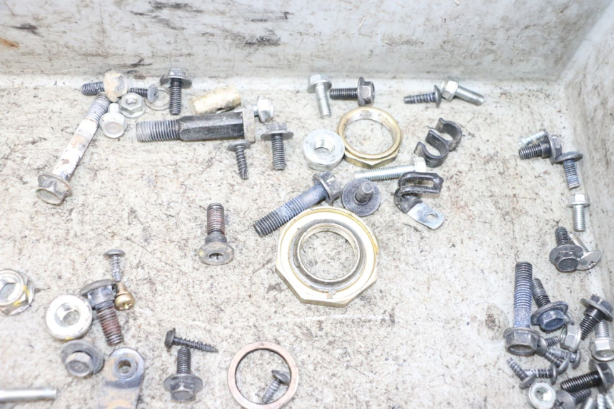 photo de BOLSA DE TORNILLERÍA TORNILLO KYMCO AGILITY 4T 50 (2018 - 2022) - Primer plano técnico