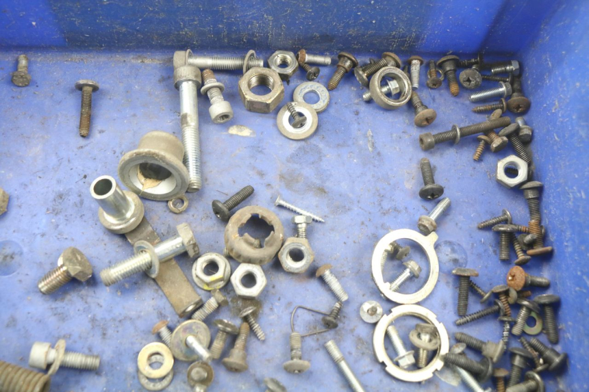 photo de TORNILLOS PIAGGIO BEVERLY 125 (1998 - 2005)