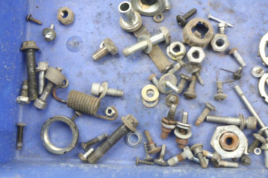 photo de TORNILLOS PIAGGIO BEVERLY 125 (1998 - 2005)