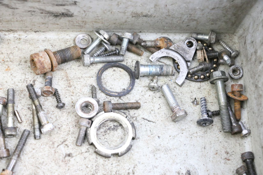 photo de BOLSA DE TORNILLERÍA TORNILLO MBK BOOSTER SPIRIT 50 (2004 - 2017) - Vista general del producto