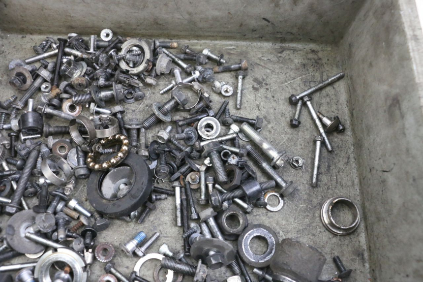 photo de BOLSA DE TORNILLERÍA TORNILLO SUZUKI BURGMAN 125 (2007 - 2014) - Detalle de la pieza